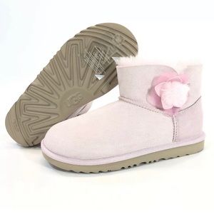 Ugg mini bailey cactus flower seashell pink boots